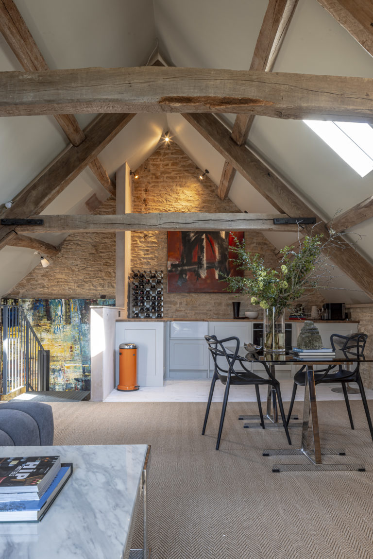 MANOR FARM GLOUCESTERSHIRE, GL56 - SHOOTFACTORY - OTHER UK HOUSES