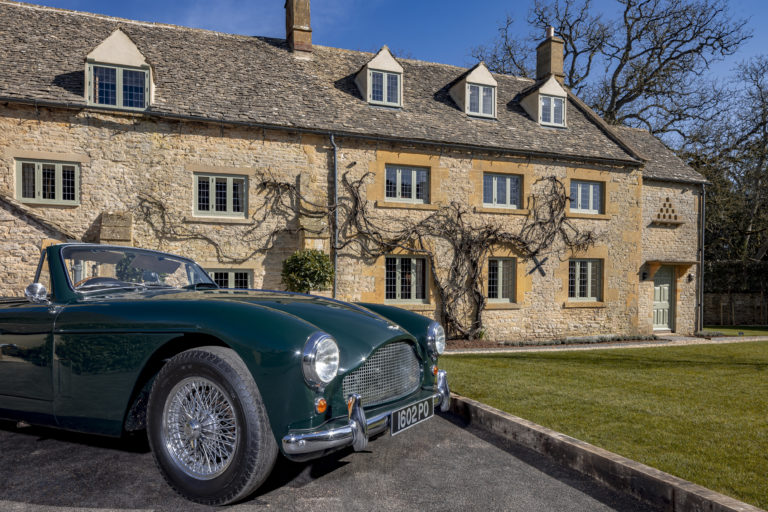 MANOR FARM GLOUCESTERSHIRE, GL56 - SHOOTFACTORY - OTHER UK HOUSES