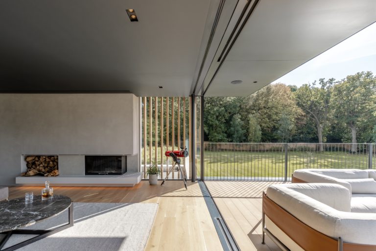 SHENFIELD FRYERNING, CM4 - SHOOTFACTORY - OTHER UK HOUSES