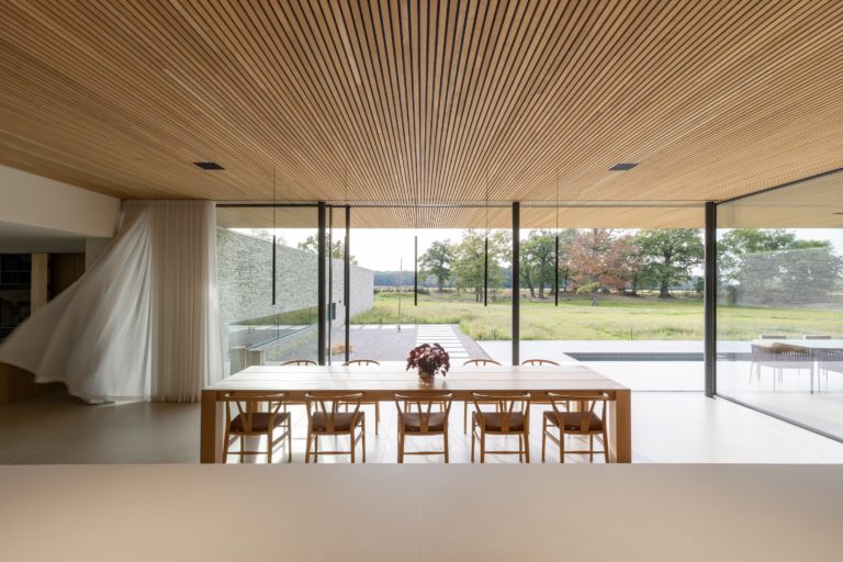 SHENFIELD FRYERNING, CM4 - SHOOTFACTORY - OTHER UK HOUSES