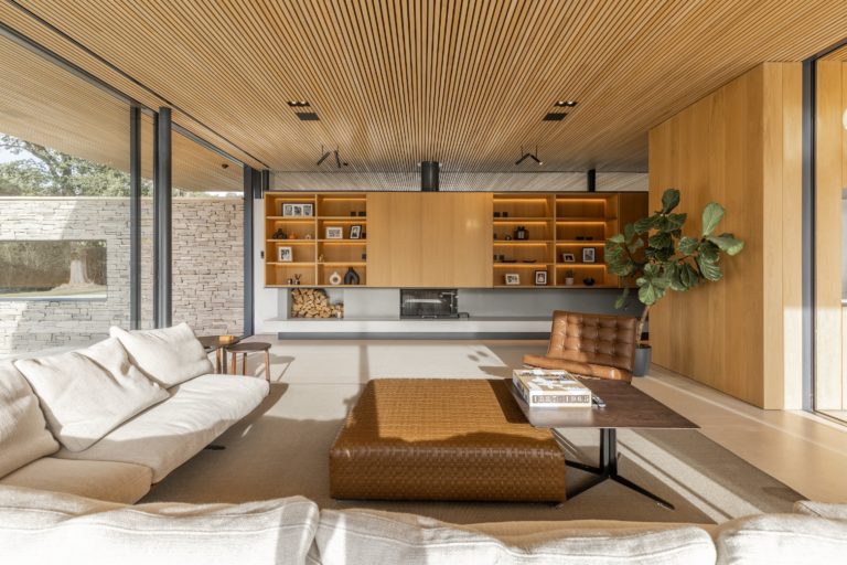 SHENFIELD FRYERNING, CM4 - SHOOTFACTORY - OTHER UK HOUSES