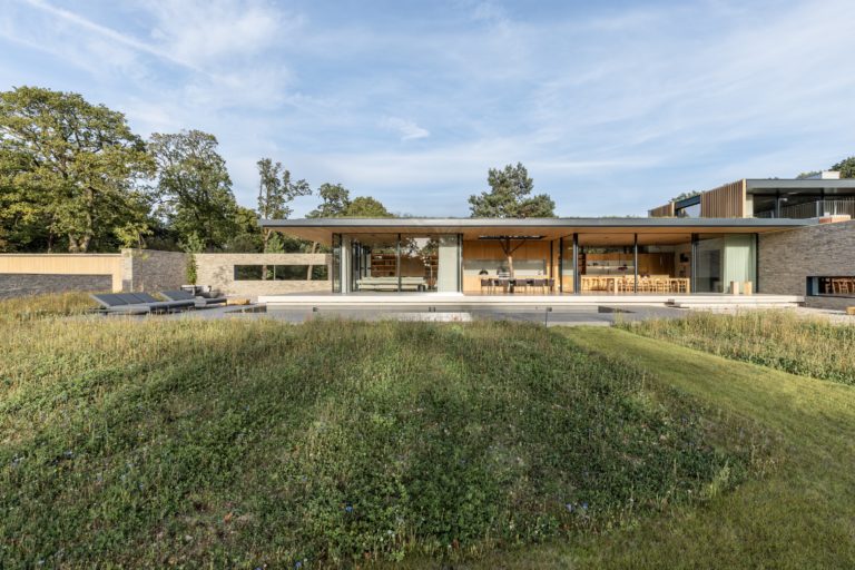 SHENFIELD FRYERNING, CM4 - SHOOTFACTORY - OTHER UK HOUSES