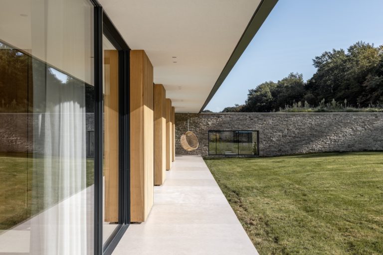 SHENFIELD FRYERNING, CM4 - SHOOTFACTORY - OTHER UK HOUSES