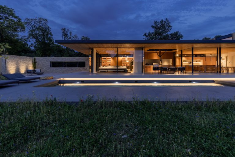 SHENFIELD FRYERNING, CM4 - SHOOTFACTORY - OTHER UK HOUSES