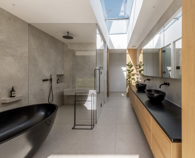 SHENFIELD FRYERNING, CM4 - SHOOTFACTORY - OTHER UK HOUSES