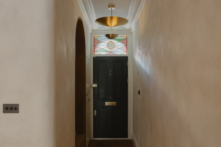 CLAPHAM LONDON, SW4 - SHOOTFACTORY - LONDON HOUSES