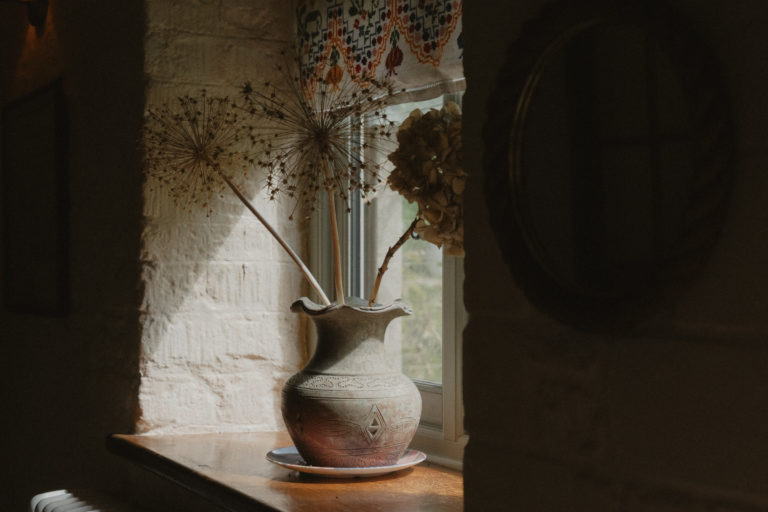 EMMANUEL GLOUCESTERSHIRE, GL54 - 4 - SHOOTFACTORY - OTHER UK HOUSES
