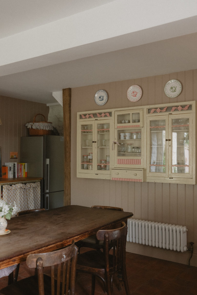EMMANUEL GLOUCESTERSHIRE, GL54 - 4 - SHOOTFACTORY - OTHER UK HOUSES