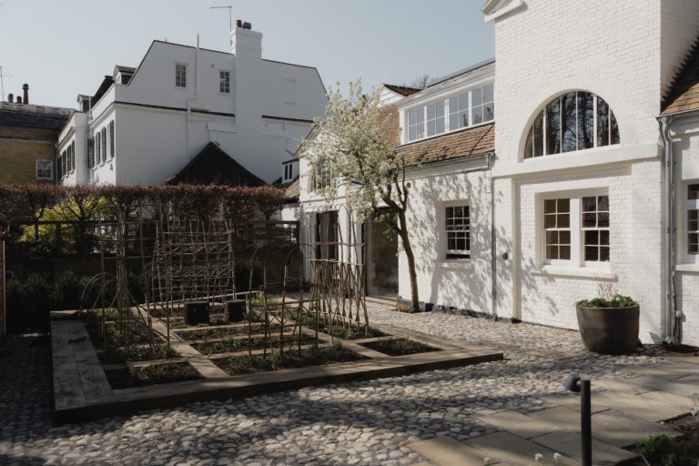 FROGNAL, LONDON, NW3 - SHOOTFACTORY - LONDON HOUSES
