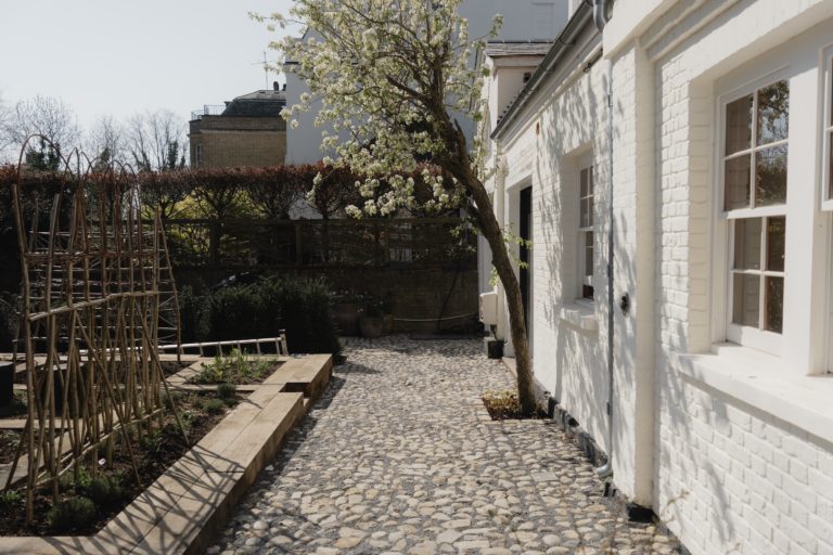 FROGNAL, LONDON, NW3 - SHOOTFACTORY - LONDON HOUSES