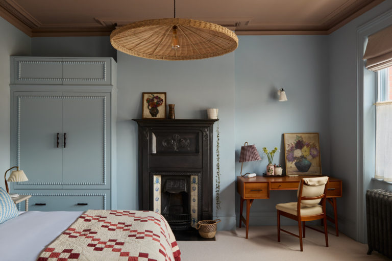 CROUCH HILL, LONDON, N8 - SHOOTFACTORY - LONDON HOUSES