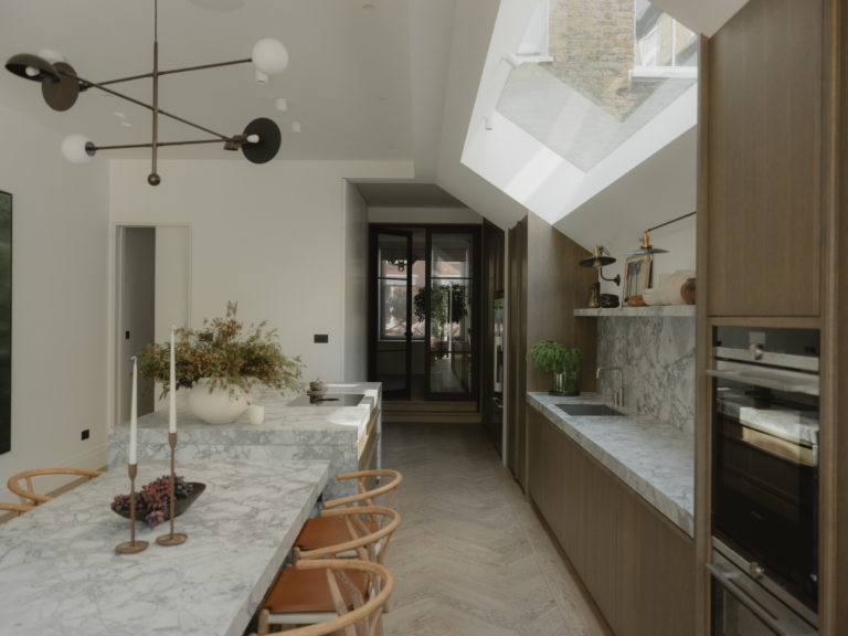 ELM, LONDON, SW13 - SHOOTFACTORY - LONDON HOUSES