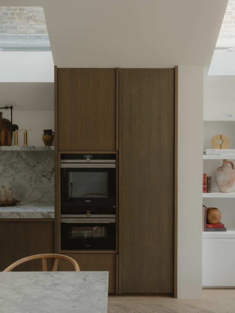 ELM, LONDON, SW13 - SHOOTFACTORY - LONDON HOUSES
