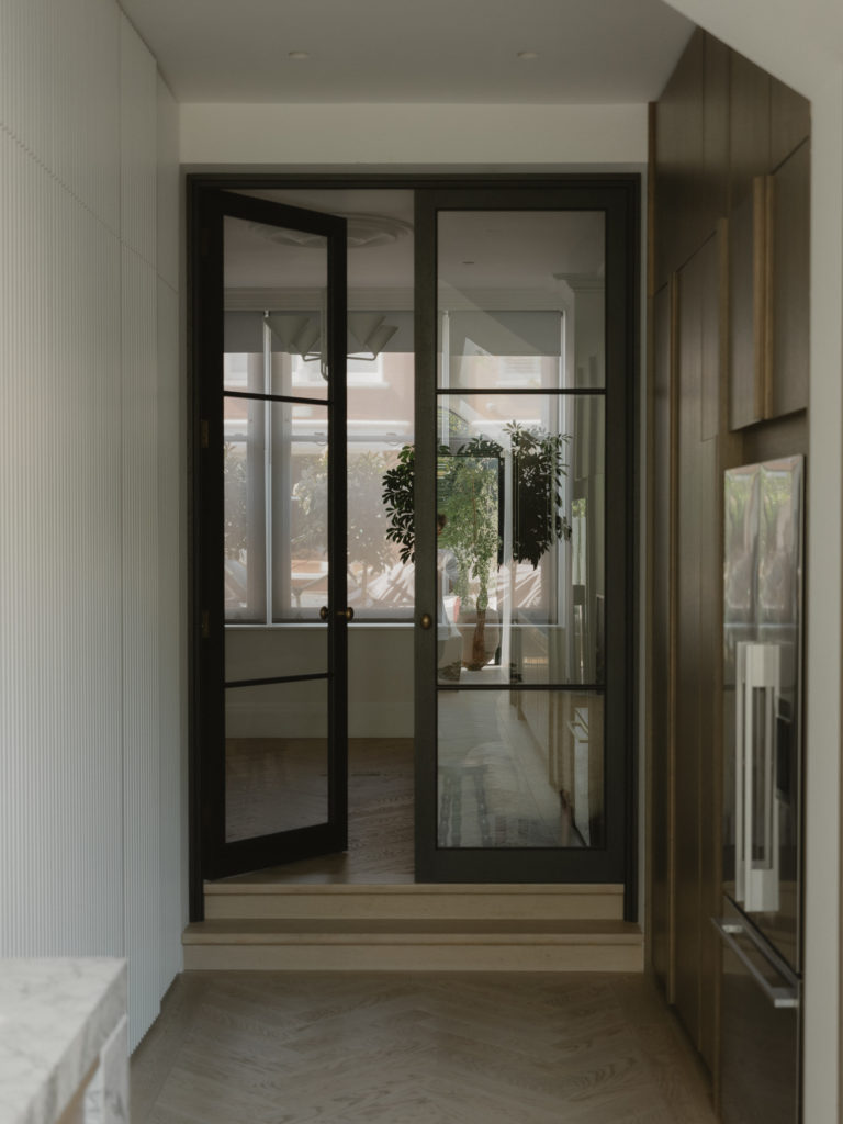 ELM, LONDON, SW13 - SHOOTFACTORY - LONDON HOUSES