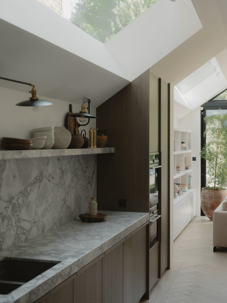 ELM, LONDON, SW13 - SHOOTFACTORY - LONDON HOUSES