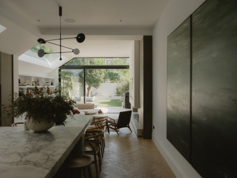 ELM, LONDON, SW13 - SHOOTFACTORY - LONDON HOUSES