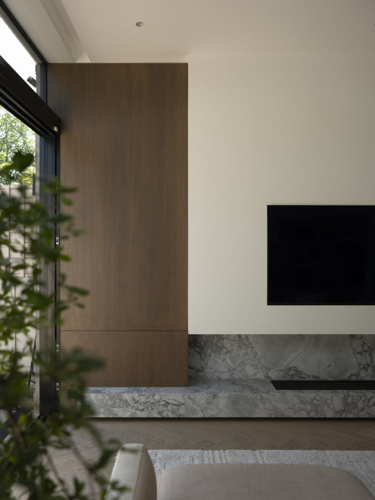 ELM, LONDON, SW13 - SHOOTFACTORY - LONDON HOUSES