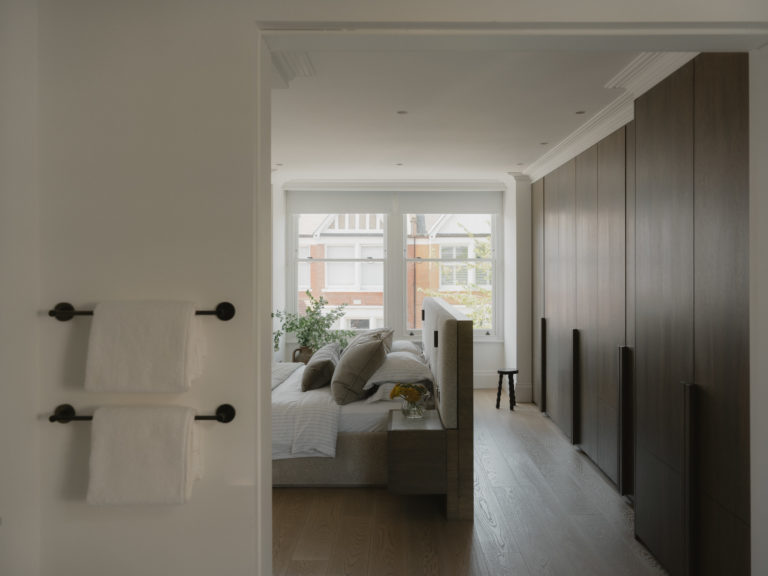 ELM, LONDON, SW13 - SHOOTFACTORY - LONDON HOUSES