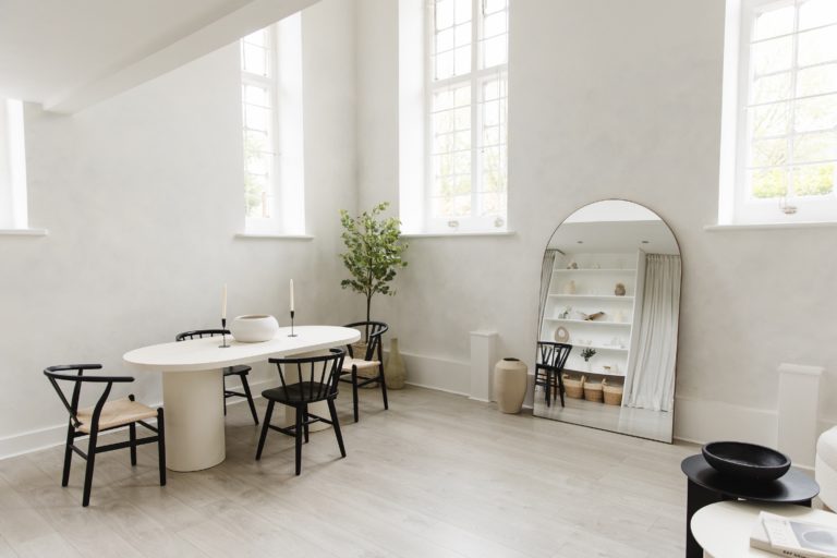 LUXE LONDON, SW18 - SHOOTFACTORY - PHOTOGRAPHIC STUDIOS