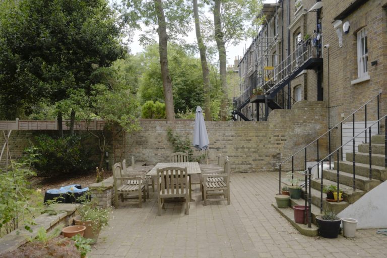 NEW CROSS, LONDON, SE14 - SHOOTFACTORY - LONDON HOUSES