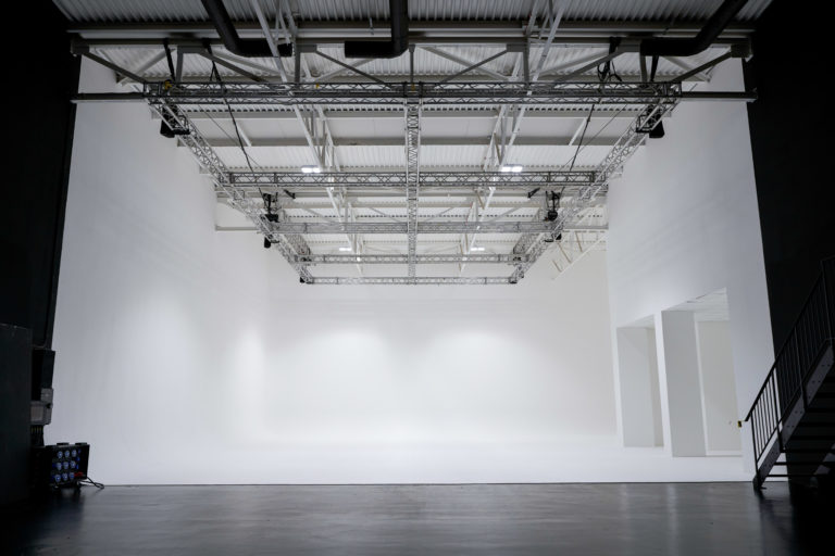 STANLEY ONE - LONDON, N16 - SHOOTFACTORY - PHOTOGRAPHIC STUDIOS