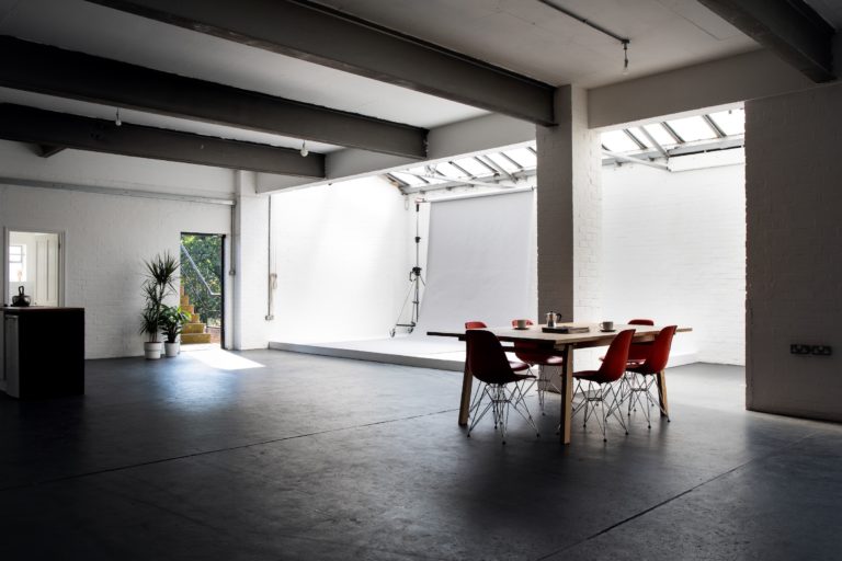 STOW STUDIO LONDON, E17 - SHOOTFACTORY - PHOTOGRAPHIC STUDIOS