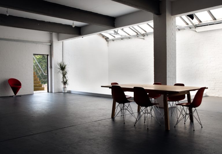 STOW STUDIO LONDON, E17 - SHOOTFACTORY - PHOTOGRAPHIC STUDIOS