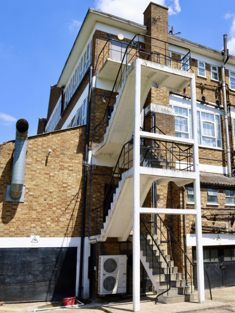 STOW STUDIO LONDON, E17 - SHOOTFACTORY - PHOTOGRAPHIC STUDIOS