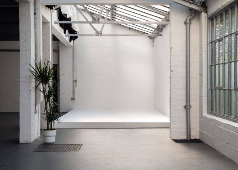 STOW STUDIO LONDON, E17 - SHOOTFACTORY - PHOTOGRAPHIC STUDIOS