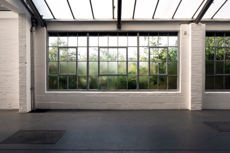 STOW STUDIO LONDON, E17 - SHOOTFACTORY - PHOTOGRAPHIC STUDIOS