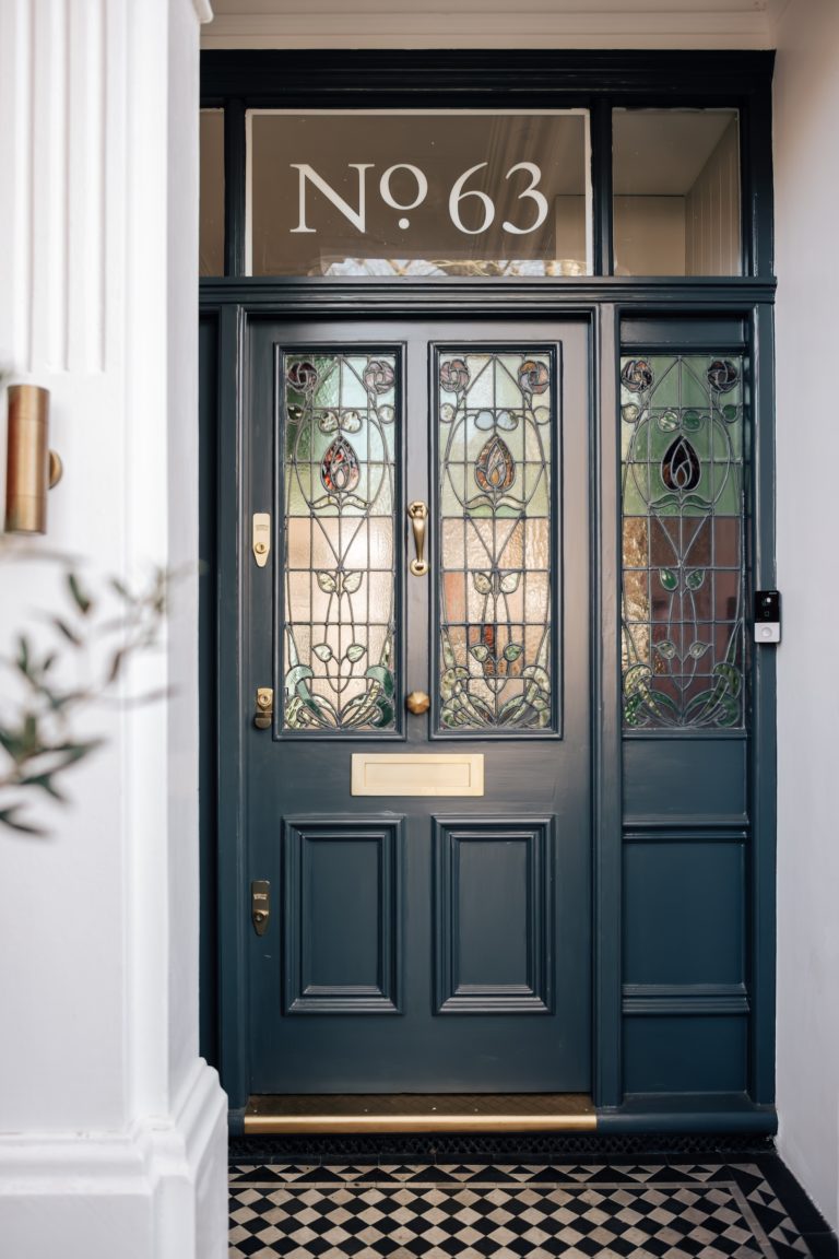 VICTORIAN VILLA, LONDON, W4 - SHOOTFACTORY - LONDON HOUSES