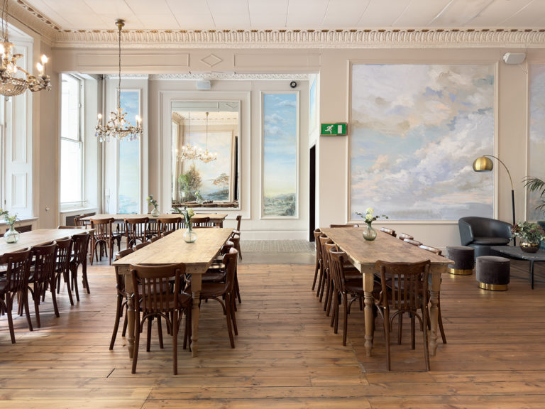 BAYSWATER SUITE, LONDON, W2 - SHOOTFACTORY