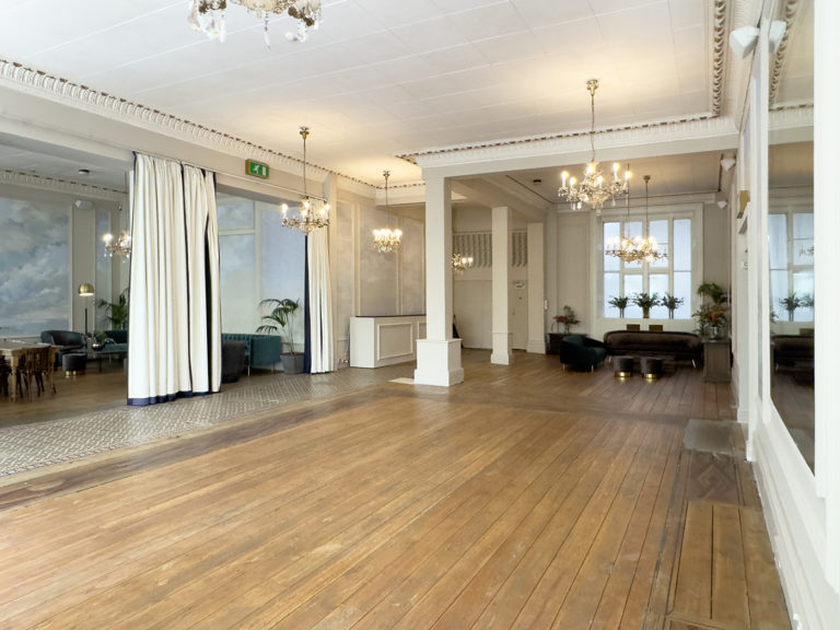 BAYSWATER SUITE, LONDON, W2 - SHOOTFACTORY