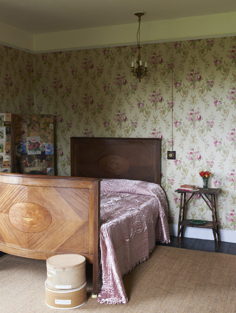 BELMONT HOUSE SALISBURY, SP5 - SHOOTFACTORY - OTHER UK HOUSES