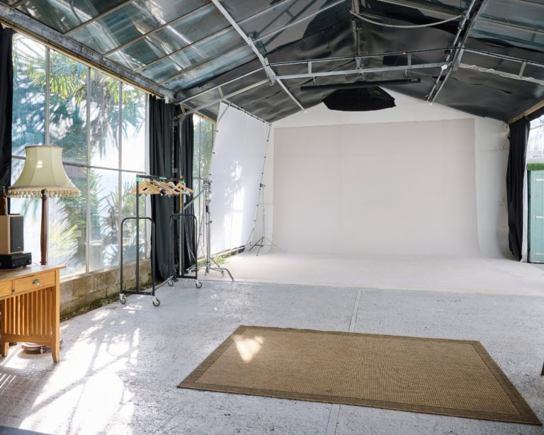 PALM LONDON, TW10 - SHOOTFACTORY - PHOTOGRAPHIC STUDIOS