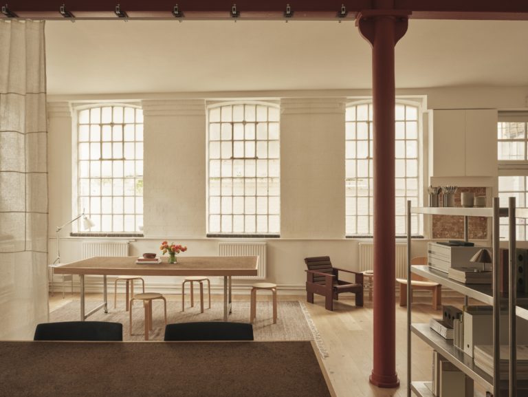 SHOREDITCH WAREHOUSE LONDON, E2 - SHOOTFACTORY - PHOTOGRAPHIC STUDIOS