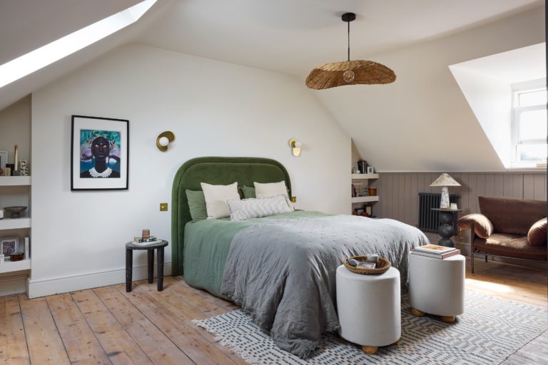 TUFFLEY GLOUCESTERSHIRE, GL1 - SHOOTFACTORY - OTHER UK HOUSES