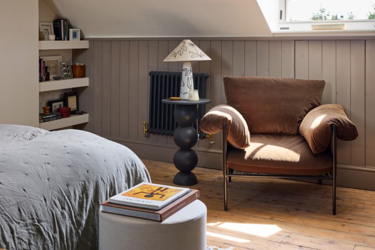 TUFFLEY GLOUCESTERSHIRE, GL1 - SHOOTFACTORY - OTHER UK HOUSES