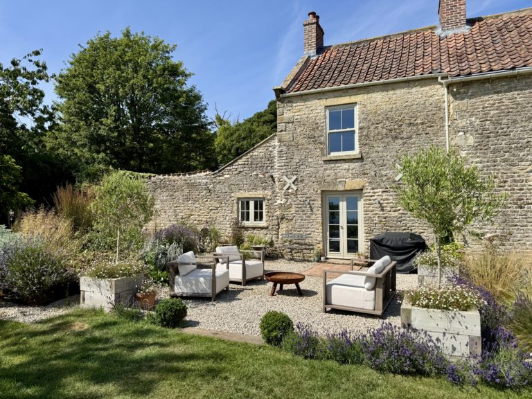 YORKSHIRE FARMHOUSE MALTON, YO18 - SHOOTFACTORY - OTHER UK HOUSES