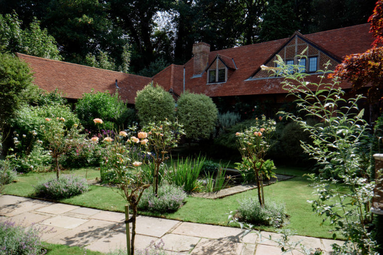 GRANARY REIGATE, SURREY, RH2 - SHOOTFACTORY - OTHER UK HOUSES