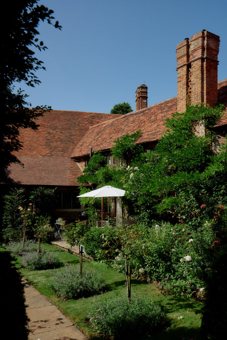 GRANARY REIGATE, SURREY, RH2 - SHOOTFACTORY - OTHER UK HOUSES