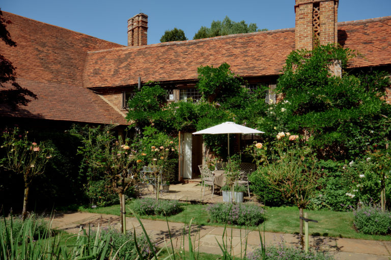 GRANARY REIGATE, SURREY, RH2 - SHOOTFACTORY - OTHER UK HOUSES