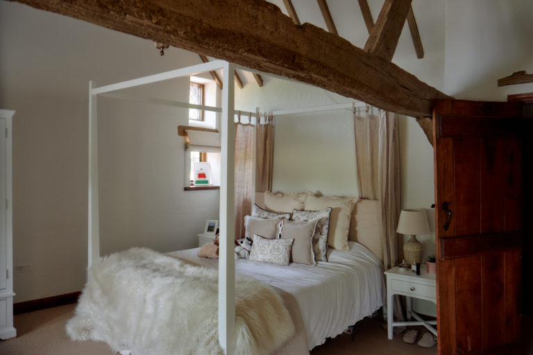 GRANARY REIGATE, SURREY, RH2 - SHOOTFACTORY - OTHER UK HOUSES