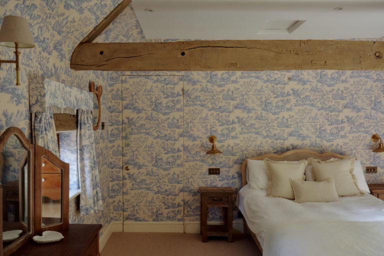 GRANARY REIGATE, SURREY, RH2 - SHOOTFACTORY - OTHER UK HOUSES