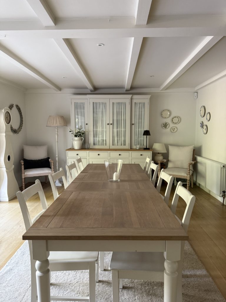 PARKHURST BR7 - SHOOTFACTORY - LONDON LOCATION HOUSE