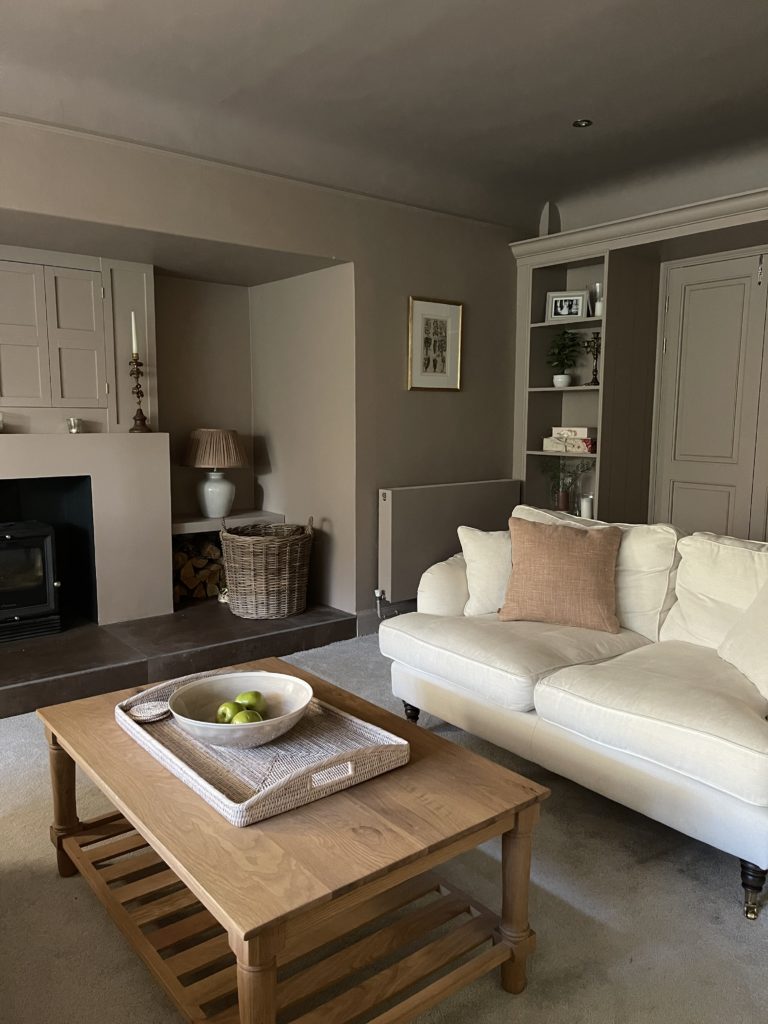 PARKHURST BR7 - SHOOTFACTORY - LONDON LOCATION HOUSE