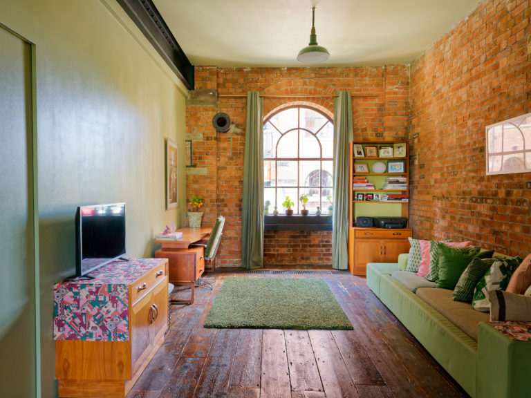 SPRATTS LONDON, E14 - SHOOTFACTORY - LONDON APARTMENTS