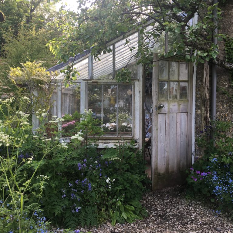 SPRING COTTAGE STROUD, GL6 - SHOOTFACTORY - OTHER UK HOUSES