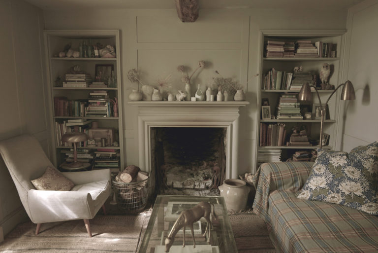 SPRING COTTAGE STROUD, GL6 - SHOOTFACTORY - OTHER UK HOUSES