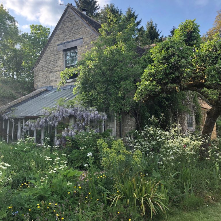 SPRING COTTAGE STROUD, GL6 - SHOOTFACTORY - OTHER UK HOUSES